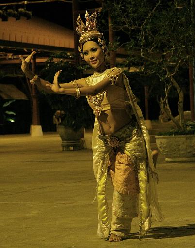 0214 Siam Niamit - magicshow.jpg